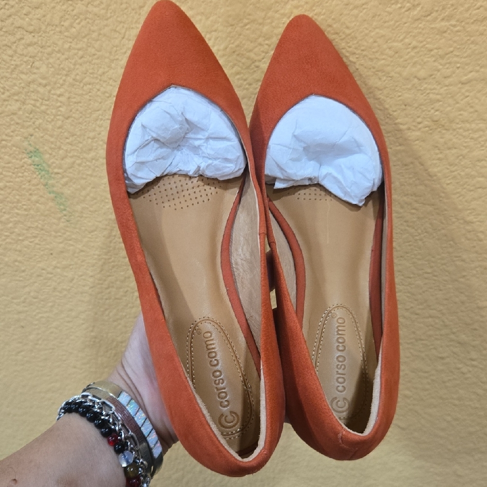 Corso Como Women's Vibrant Orange Loafers